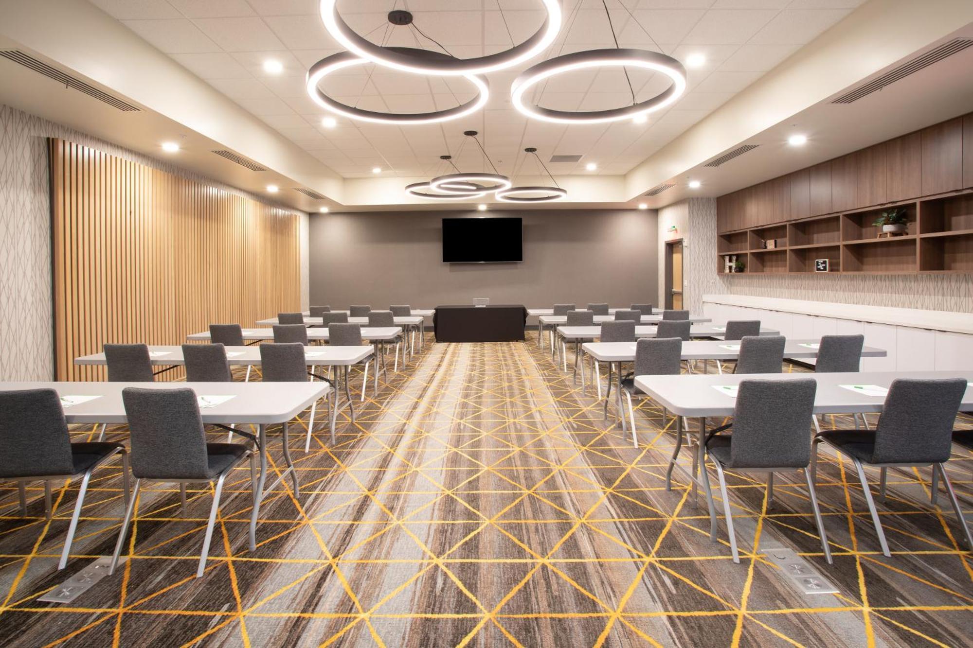 Holiday Inn Glendale - Stadium & Ent Dist By Ihg Dış mekan fotoğraf